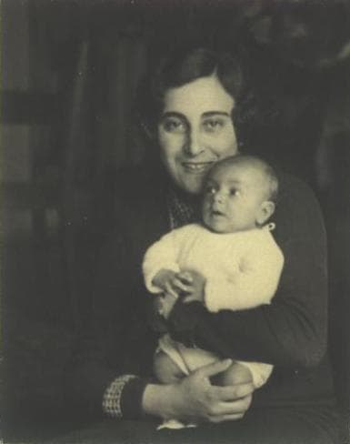 Fereydoun and his Mother